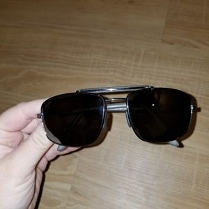 Authentic maui jim never worn mj-224-17